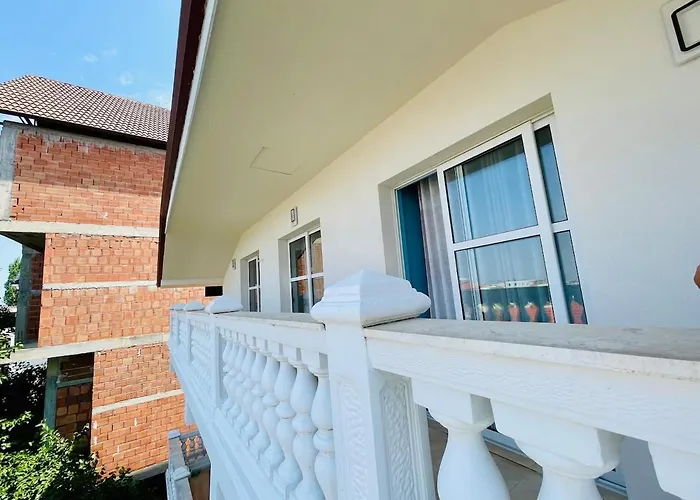 Albi Guests House *