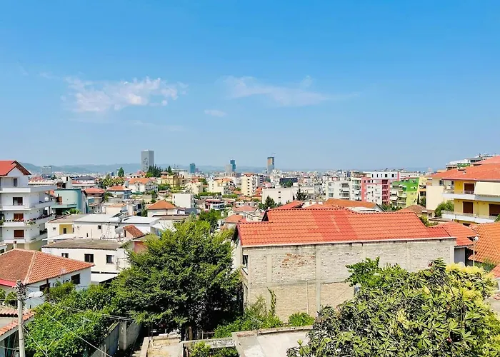 Albi Guests House 地拉那